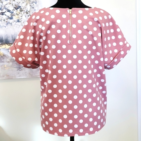 💗Polkadot Short Sleeve Top M NWOT - Picture 2 of 5